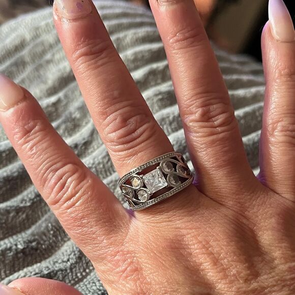 The Art Deco wide band ring in 925 silver and cubic zirconia sz 7 - Picture 4 of 9